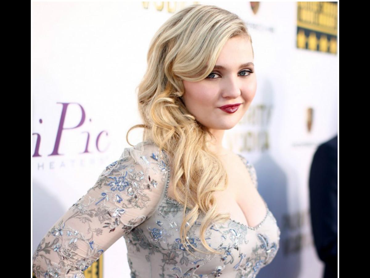 Abigail Breslin 2018 Wallpapers