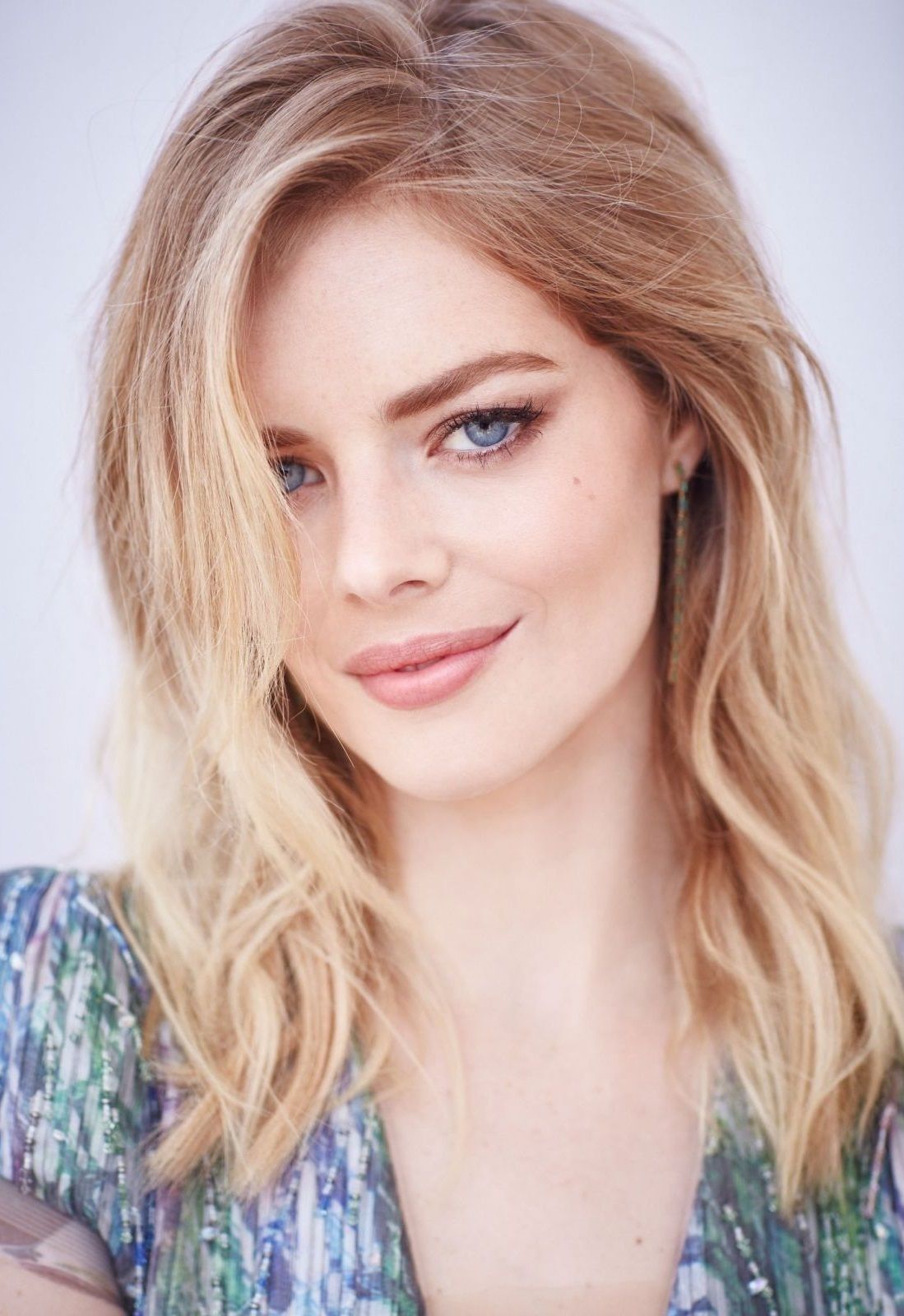 Actress Samara Weaving 2020 Wallpapers