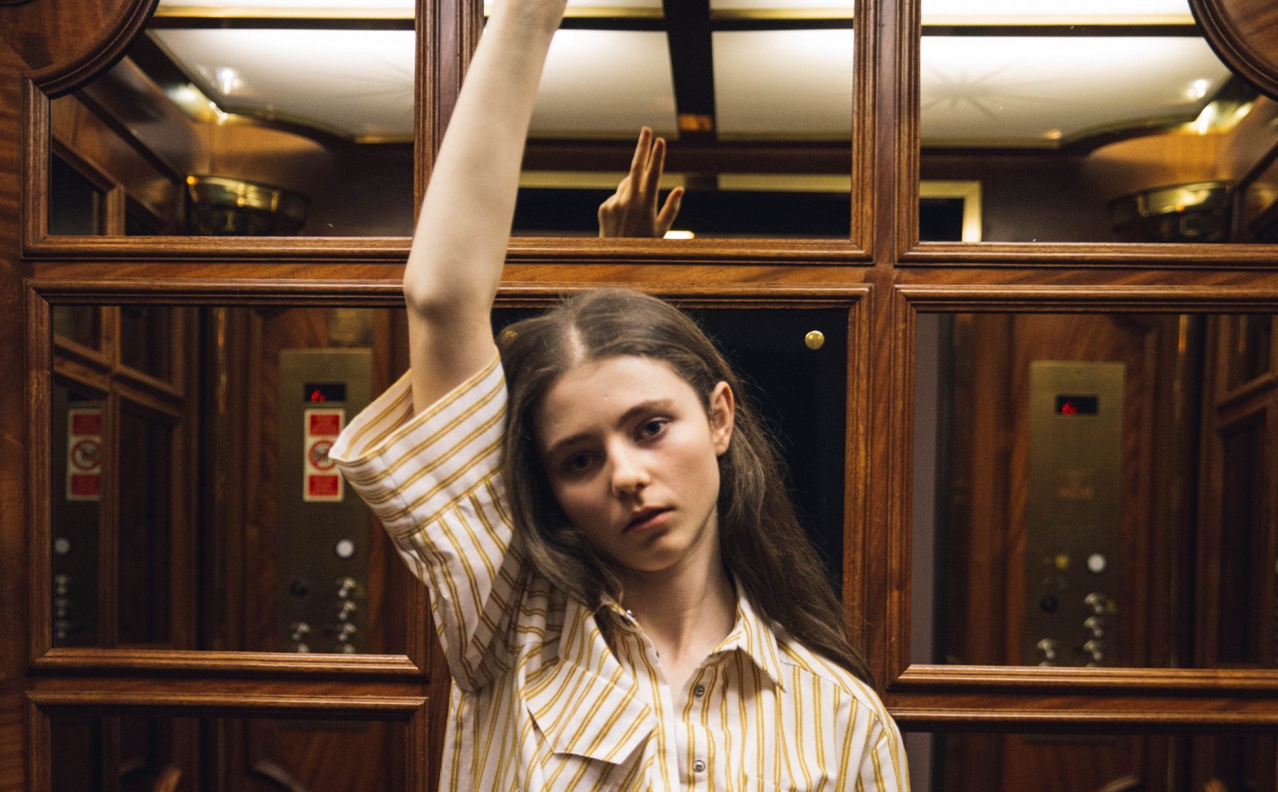 Actress Thomasin McKenzie 2020 Wallpapers