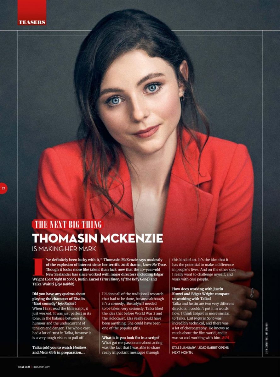 Actress Thomasin McKenzie 2020 Wallpapers