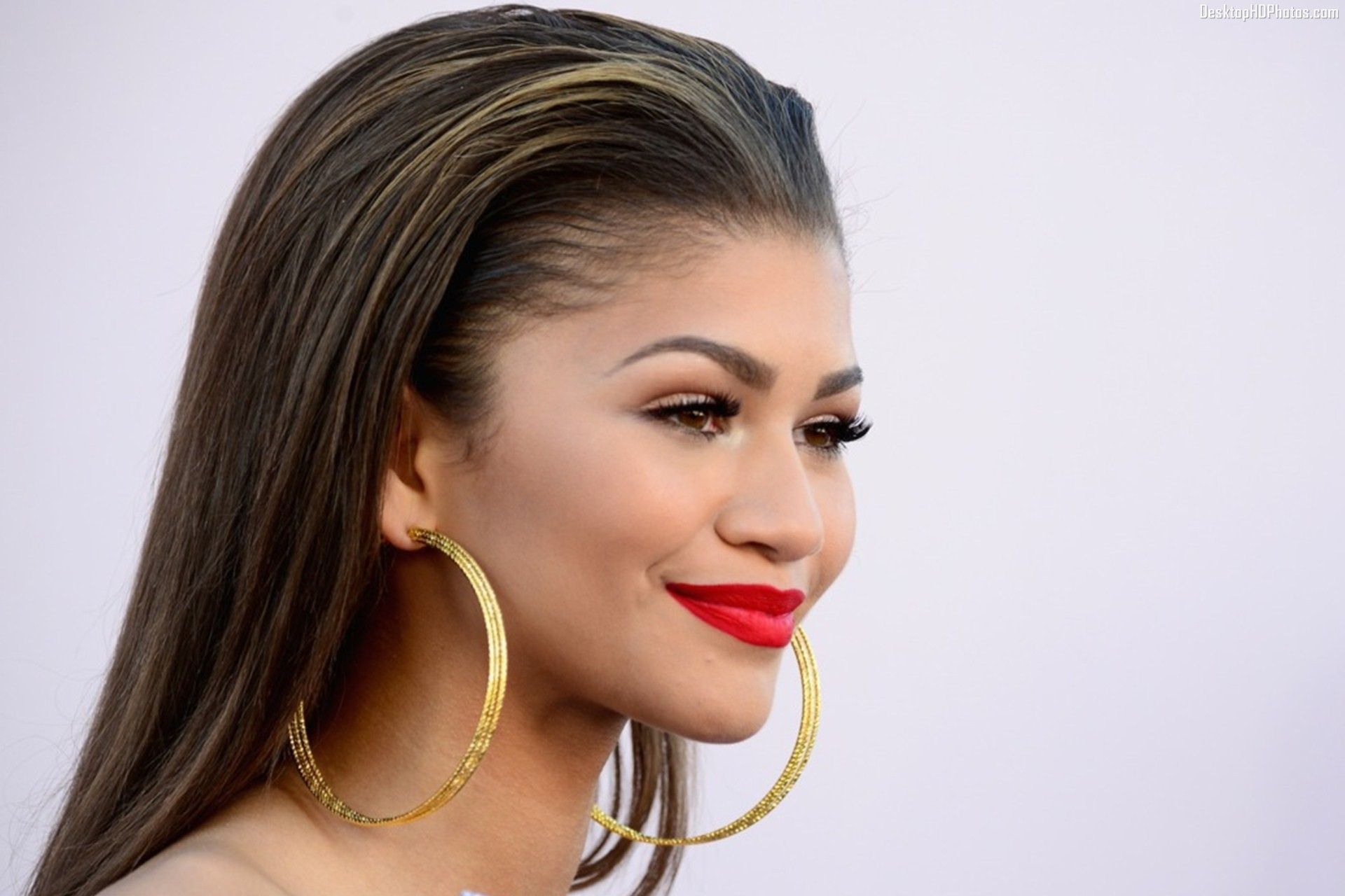 Actress Zendaya Coleman 2021 Wallpapers