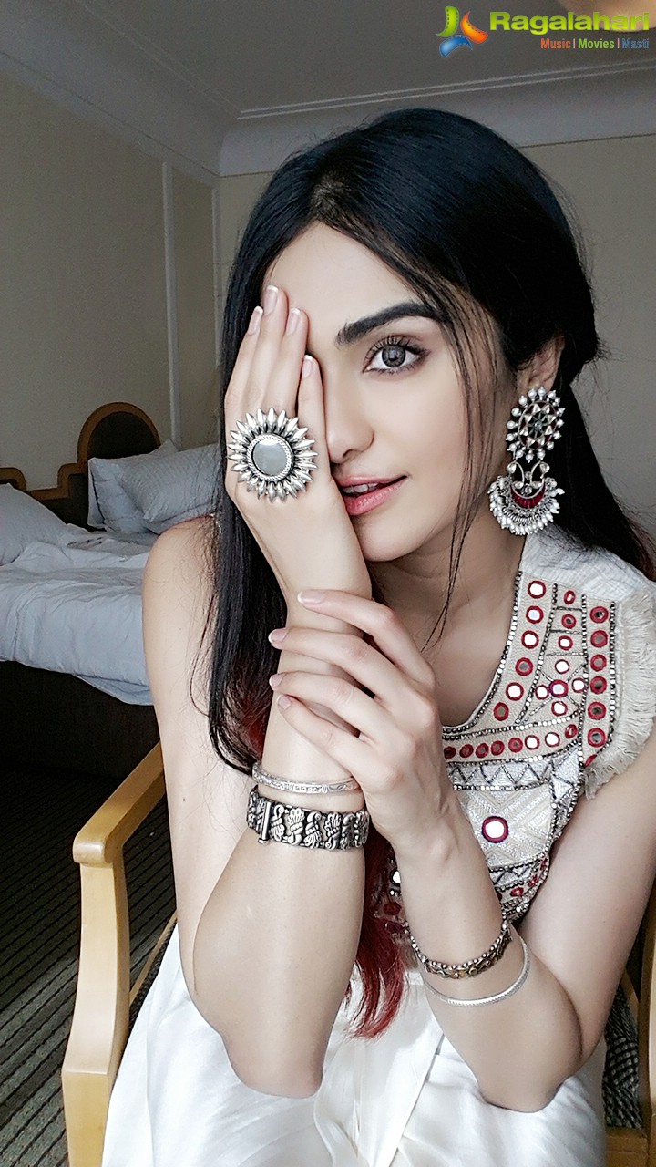 Adah Sharma Wallpapers