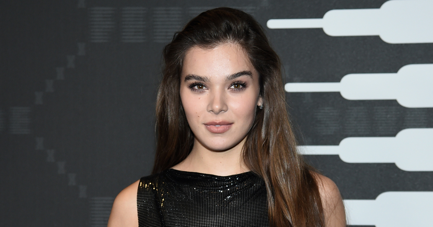 Afterlife Hailee Steinfeld Portrait Wallpapers