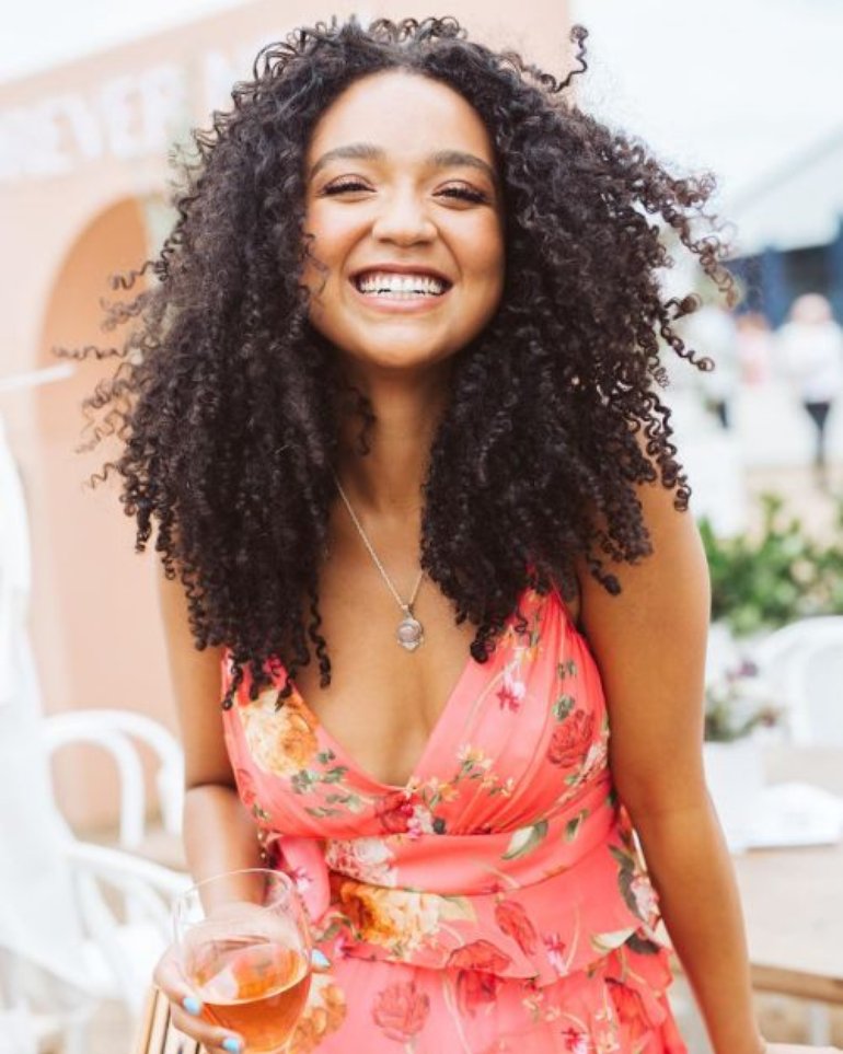 Aisha Dee Wallpapers