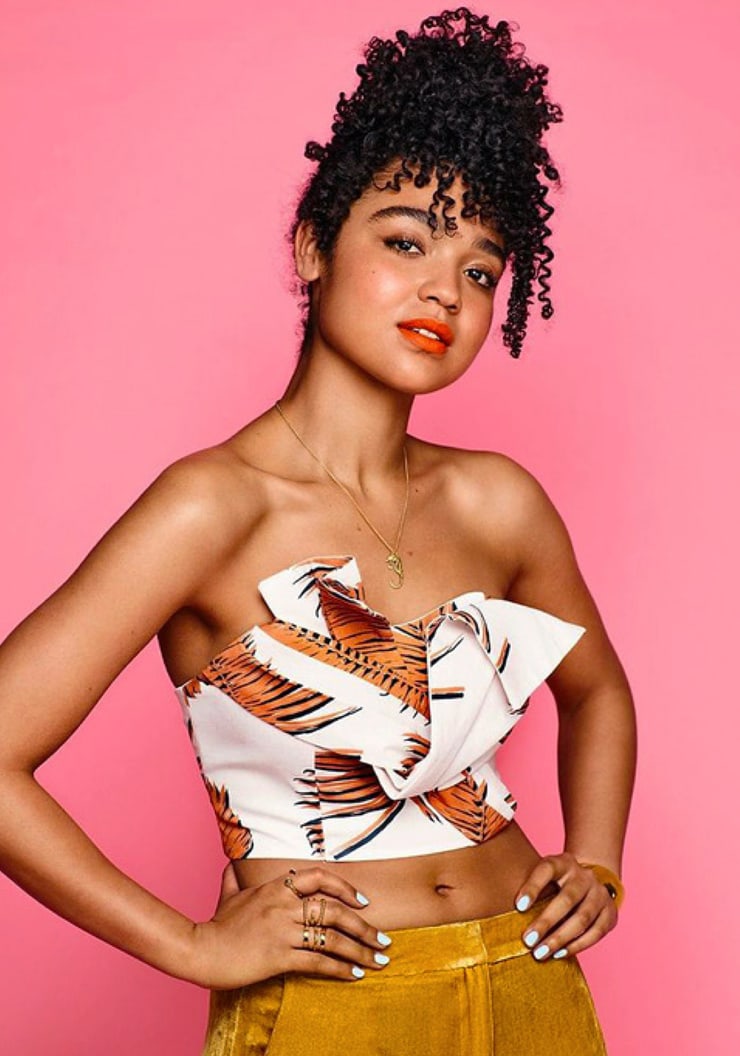 Aisha Dee Wallpapers