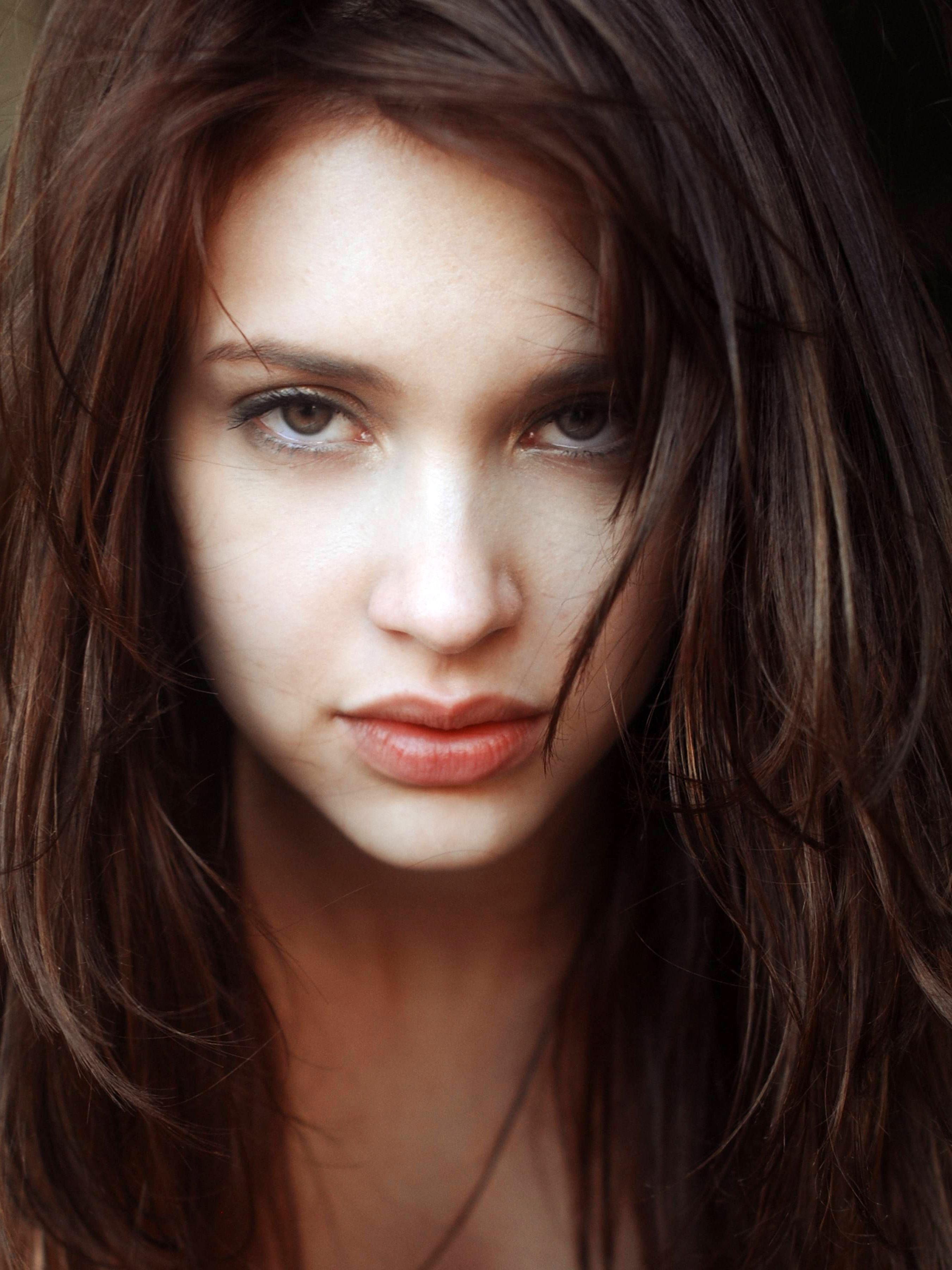 Alexia Fast Wallpapers