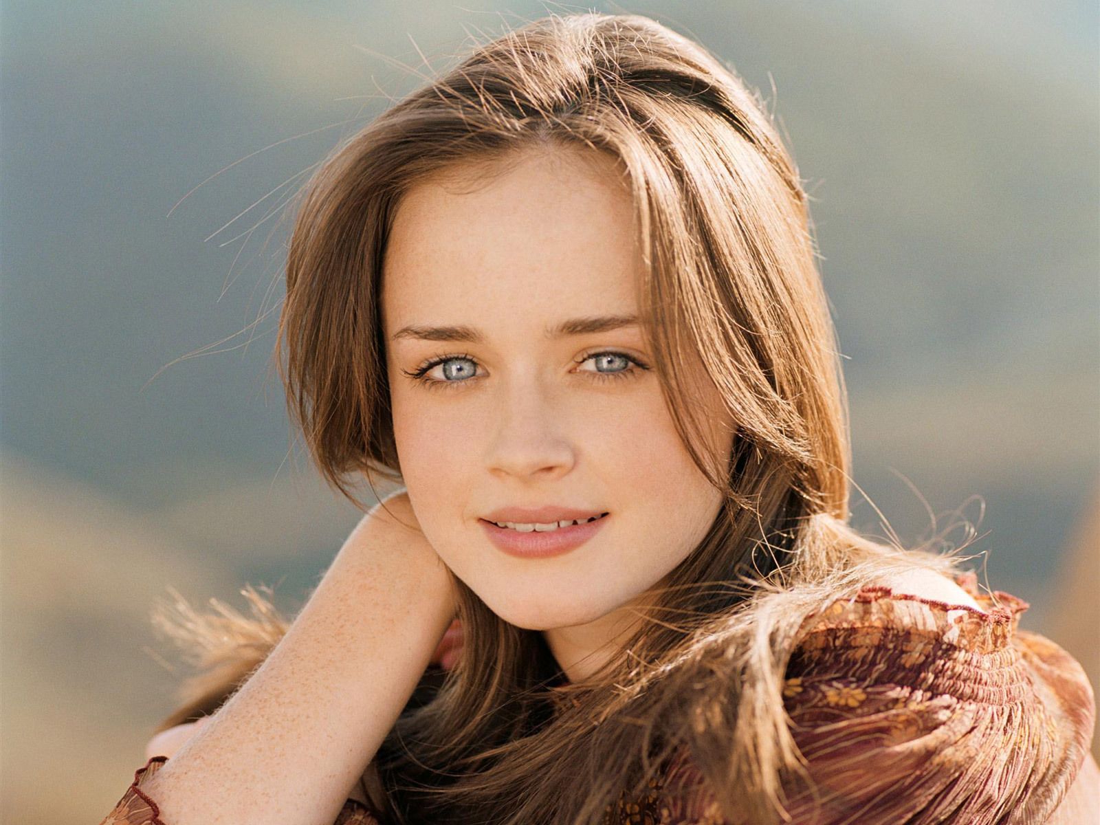 Alexis Bledel 2019 Wallpapers