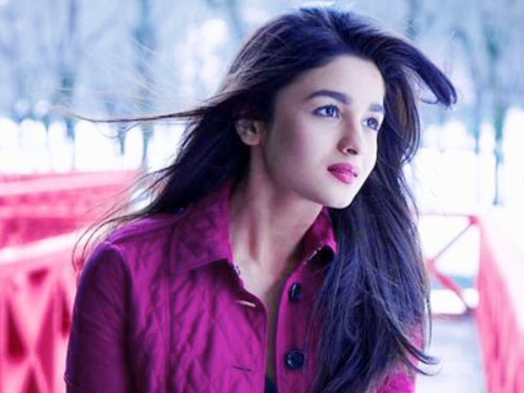 Alia Bhatt Wallpapers