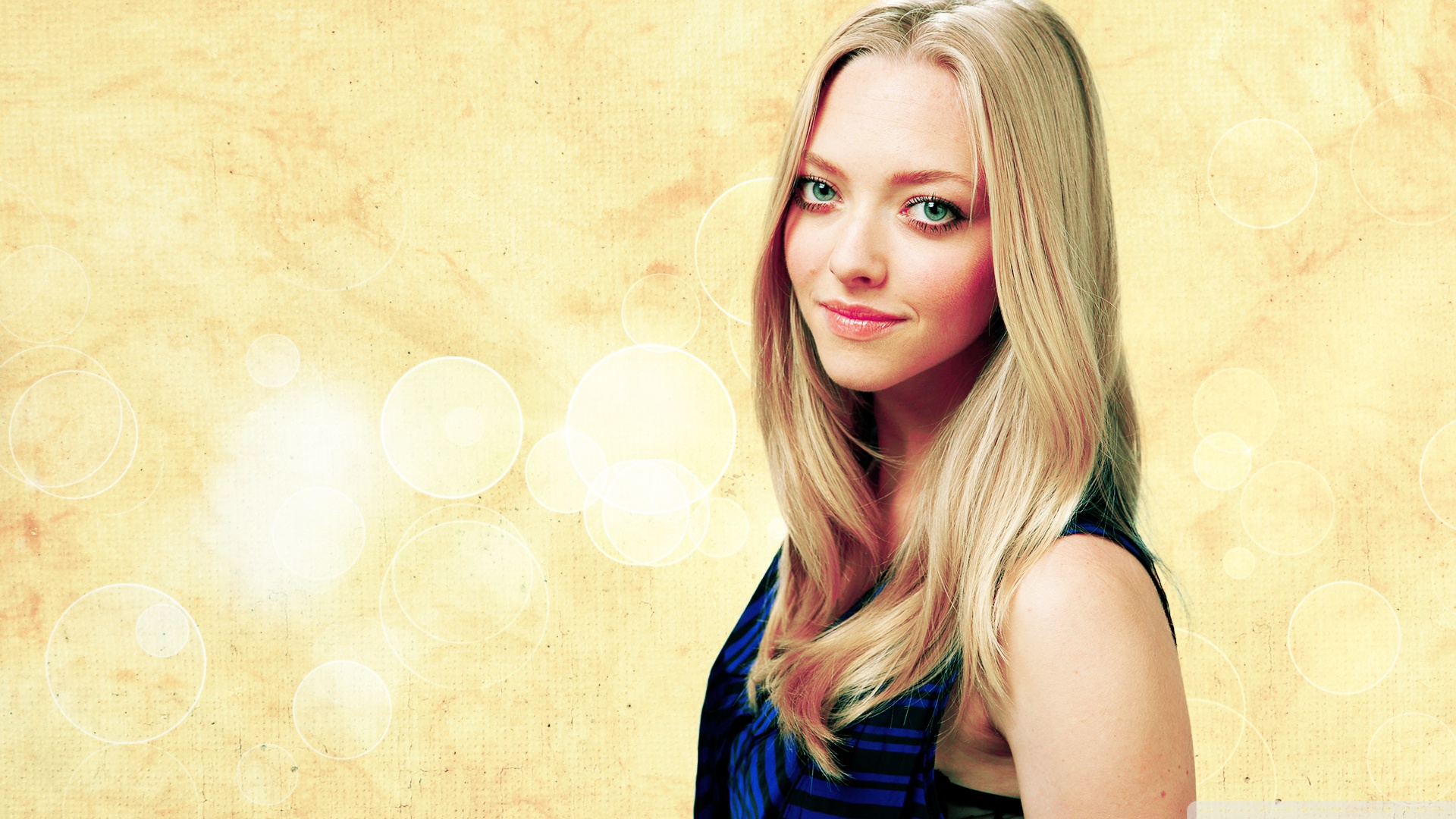 Amanda Seyfried In Black 2017 Wallpapers