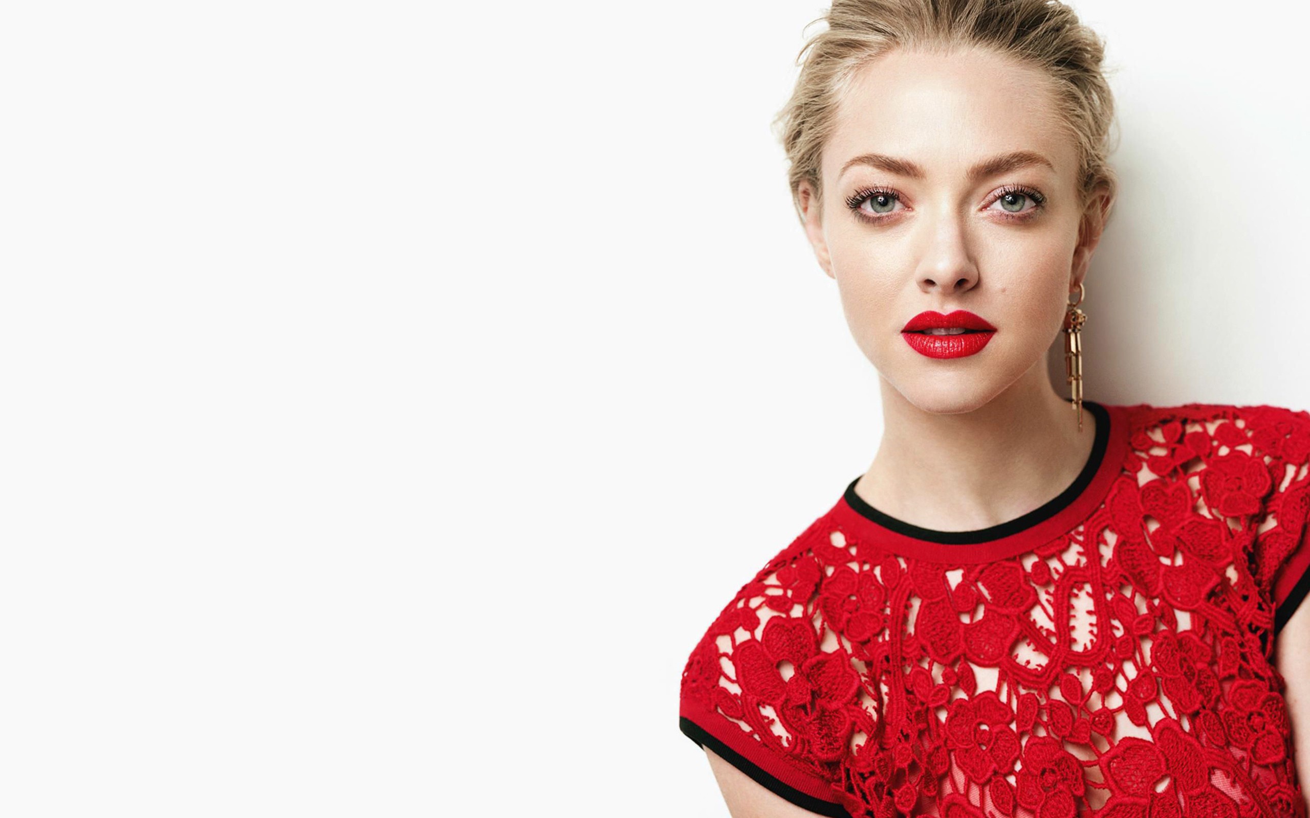 Amanda Seyfried New 2020 Wallpapers