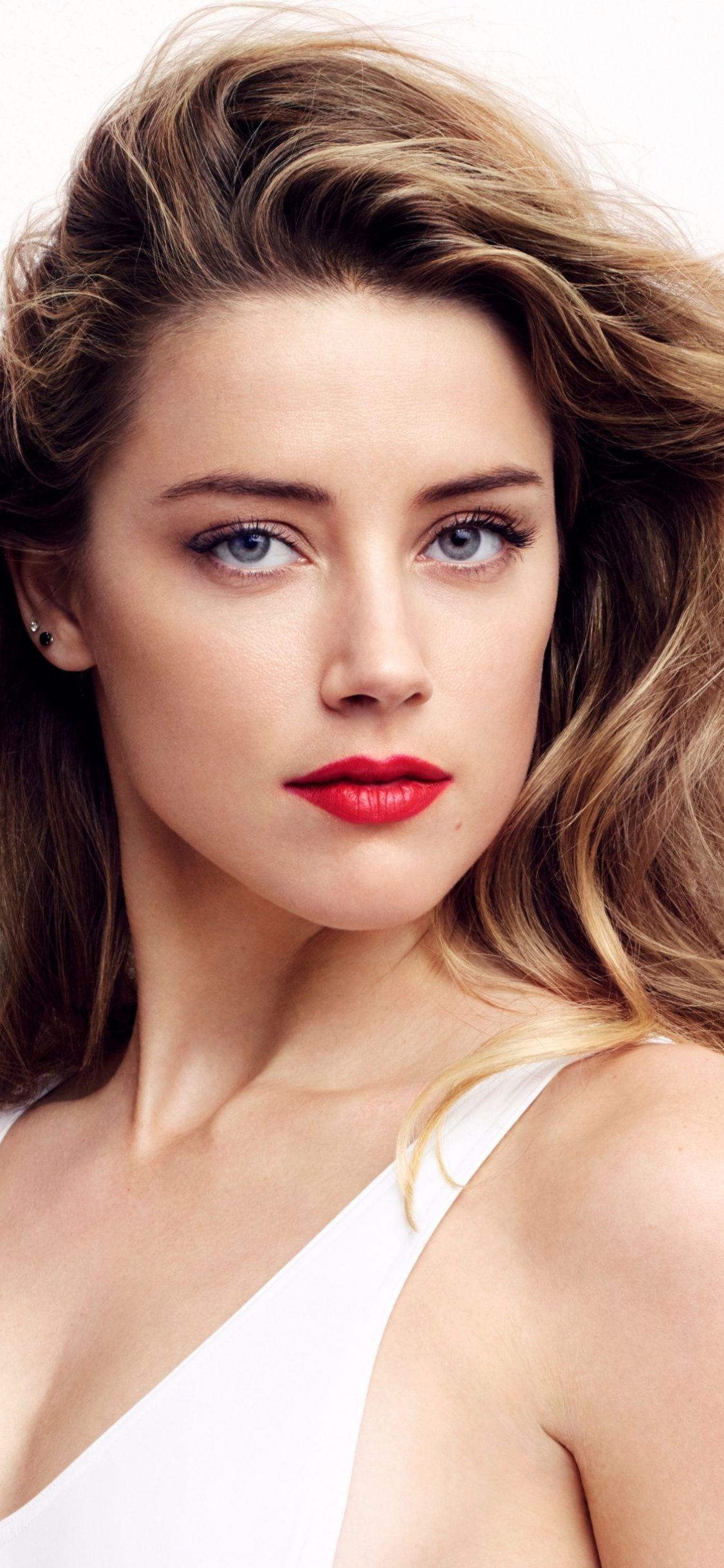 Amber Heard Wallpapers