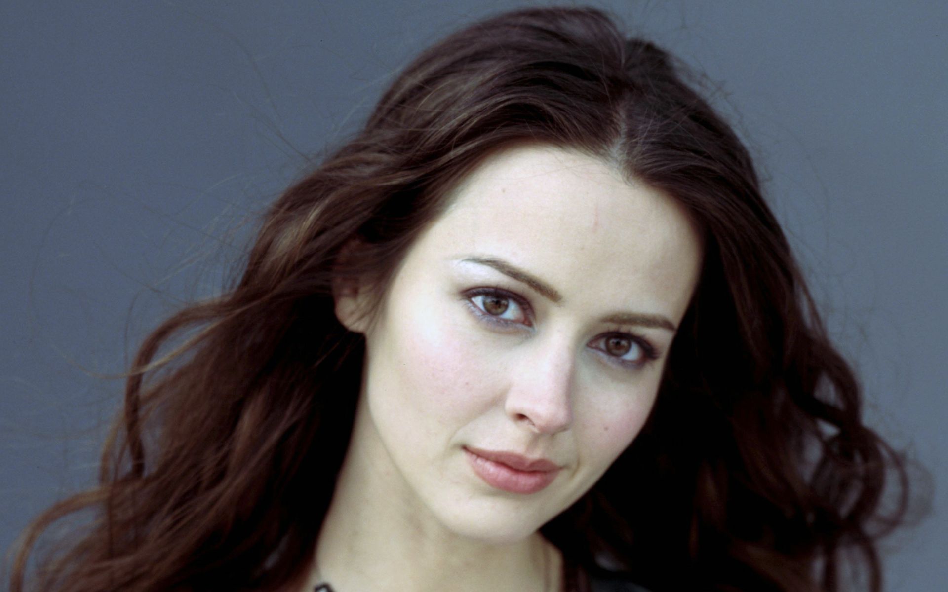 Amy Acker Wallpapers