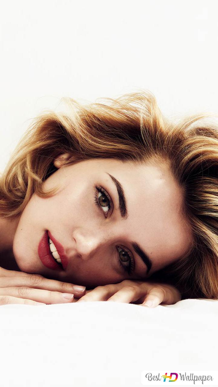 Ana de Armas Cuban Actress Lying Down Wallpapers