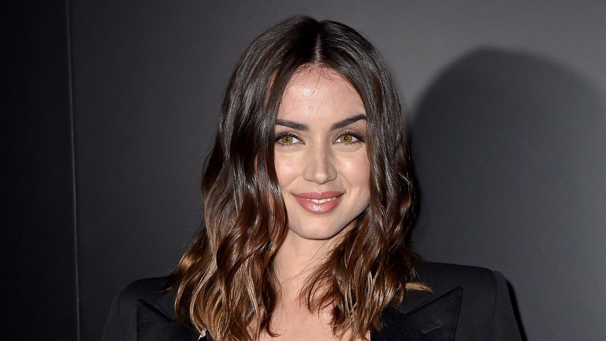 Ana De Armas Face Portrait Wallpapers