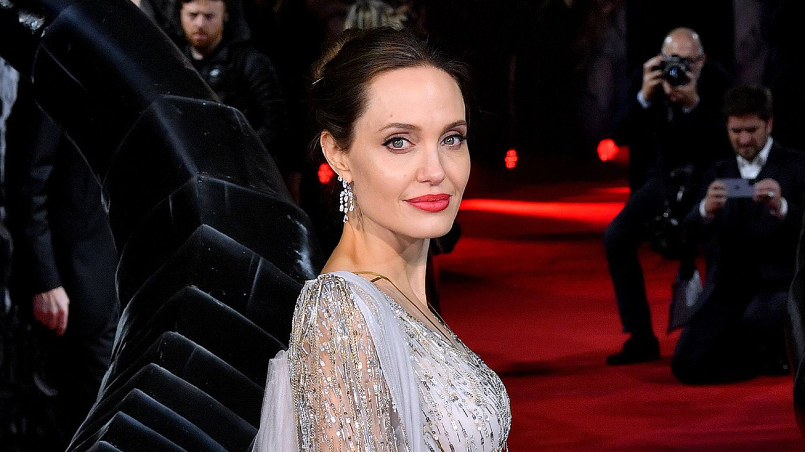 Angelina Jolie Face 2020 Wallpapers
