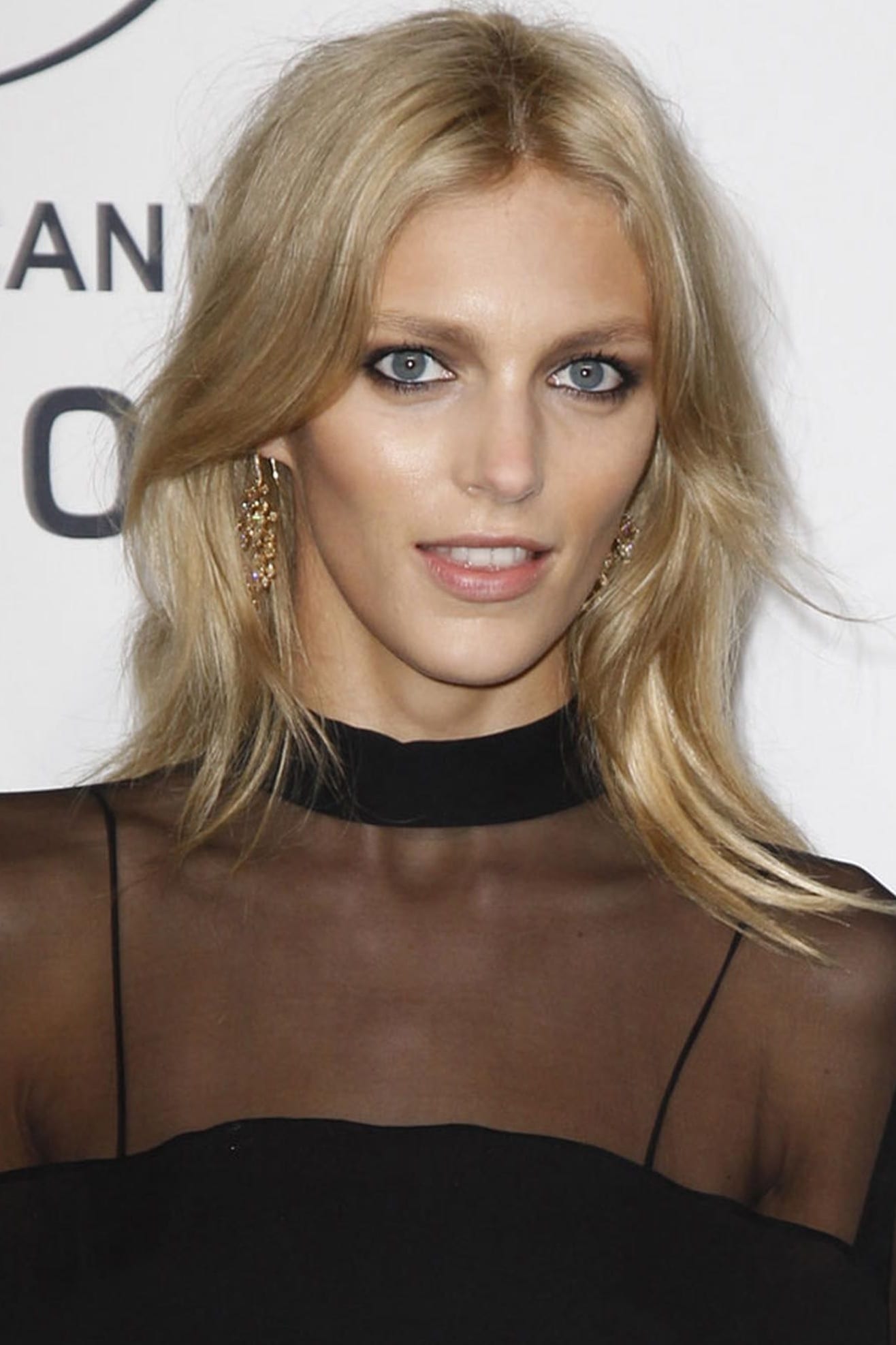 Anja Rubik Wallpapers