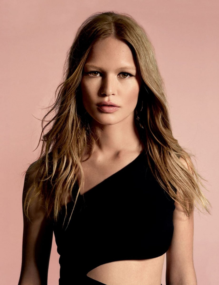 Anna Ewers Wallpapers