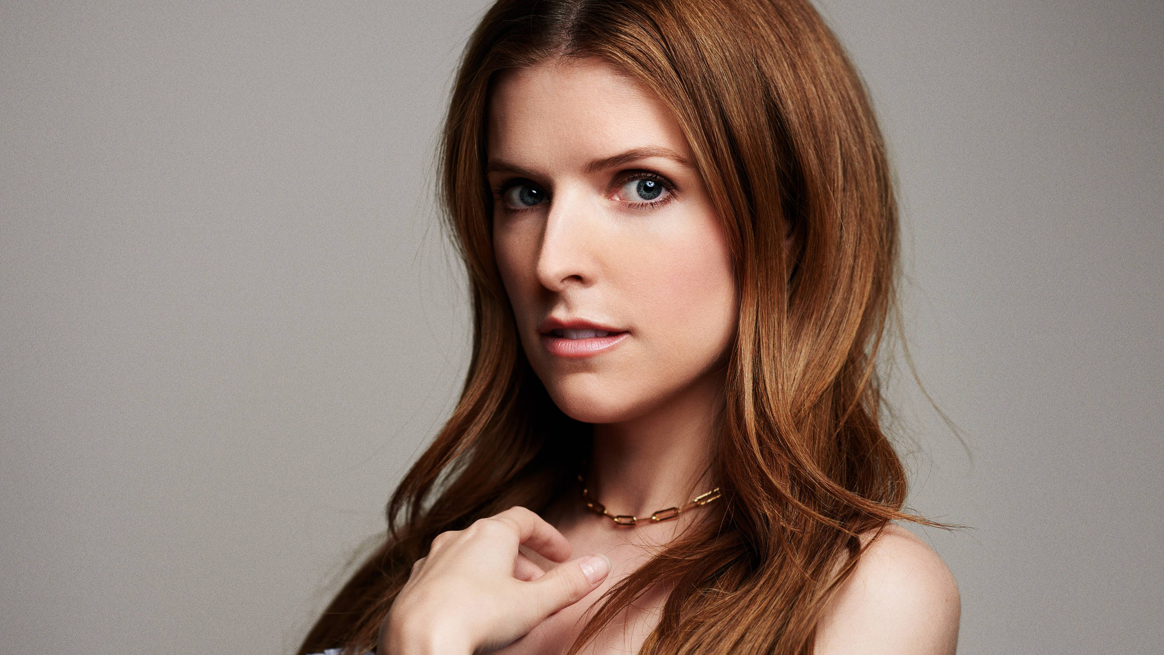 Anna Kendrick Brunette Hair Wallpapers