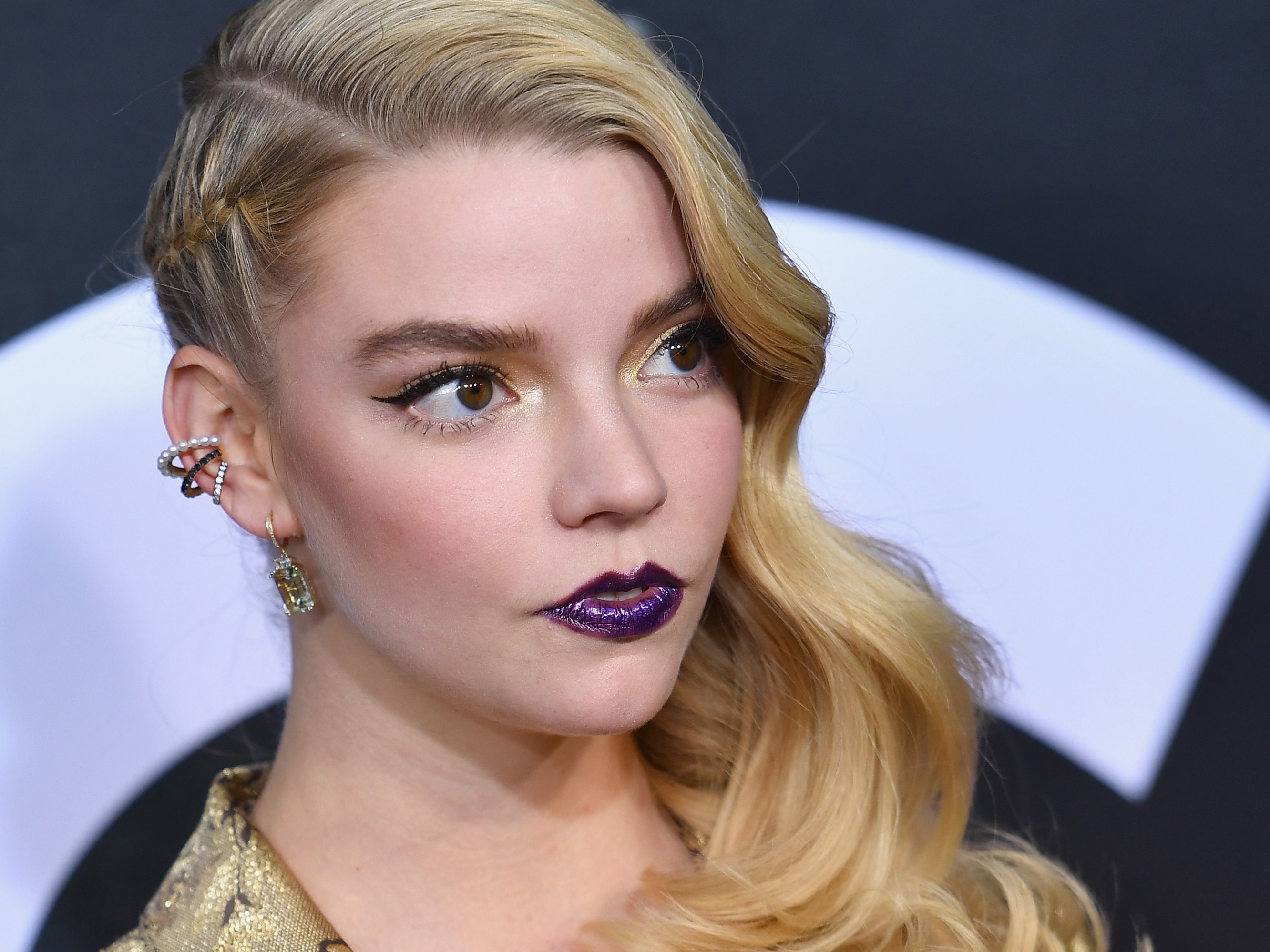 Anya Taylor-Joy Face 2020 Wallpapers