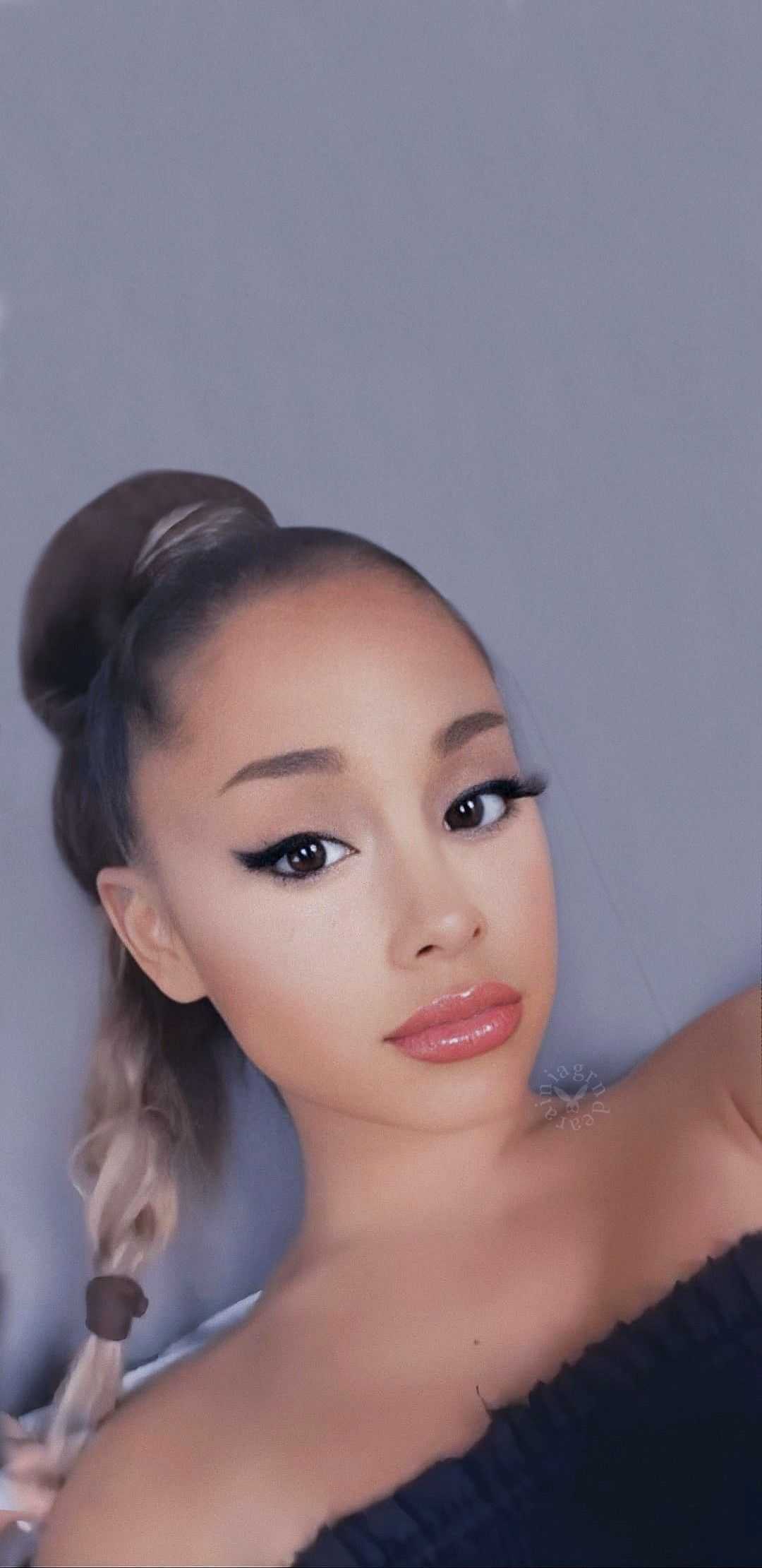 ariana grande 2021 Wallpapers