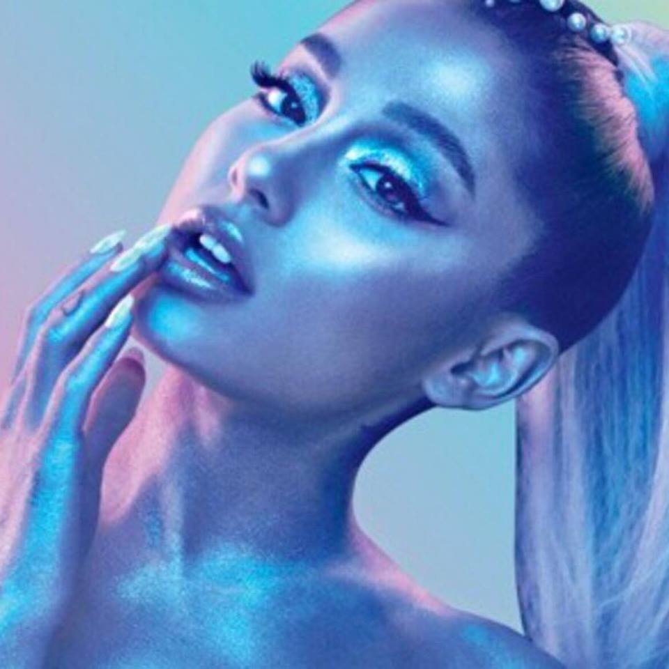 ariana grande 2021 Wallpapers