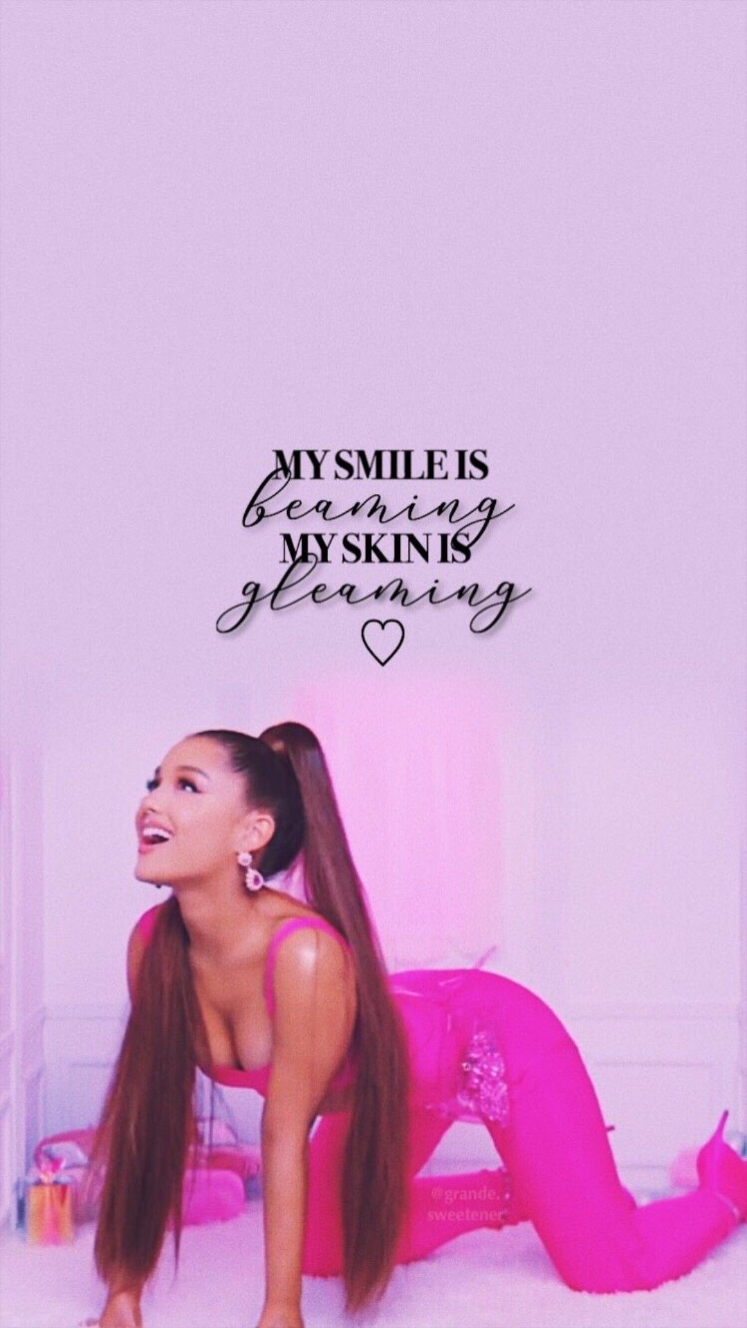 ariana grande 7 rings Wallpapers