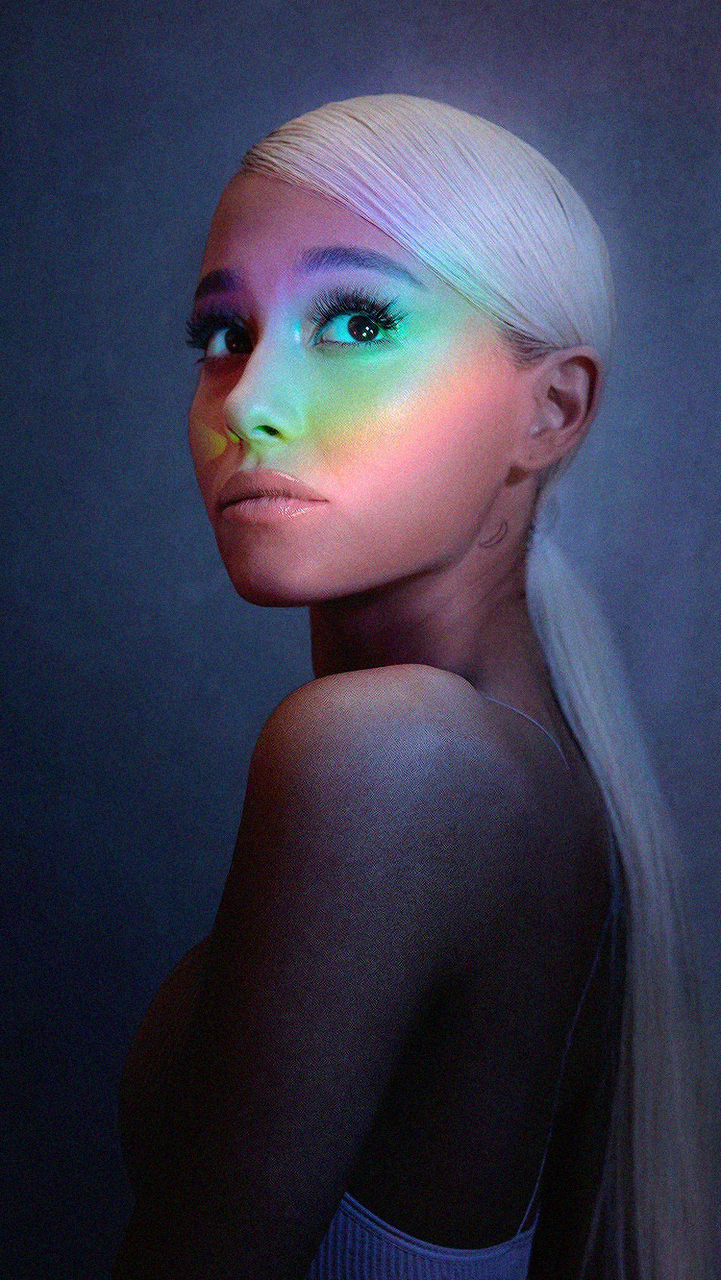 ariana grande sweetener Wallpapers