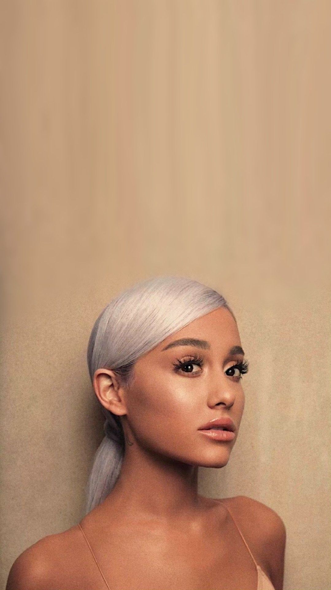 ariana grande sweetener Wallpapers