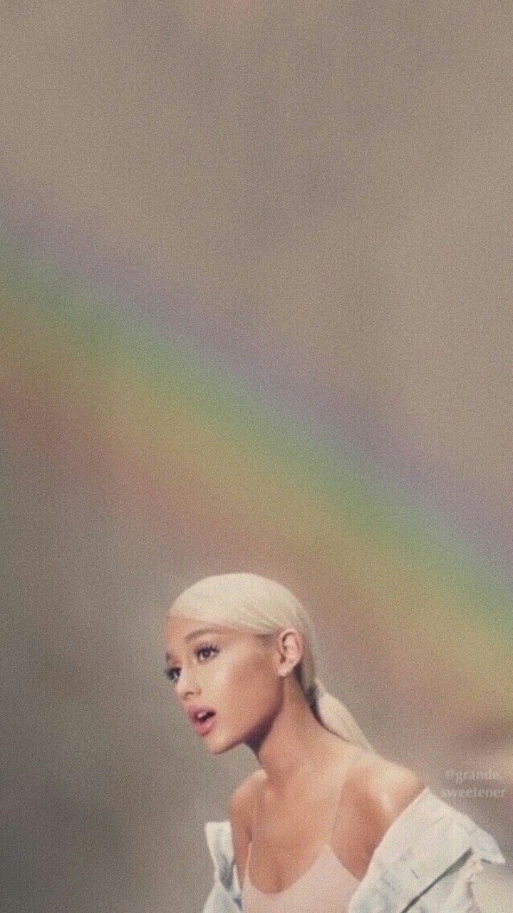 ariana grande sweetener Wallpapers