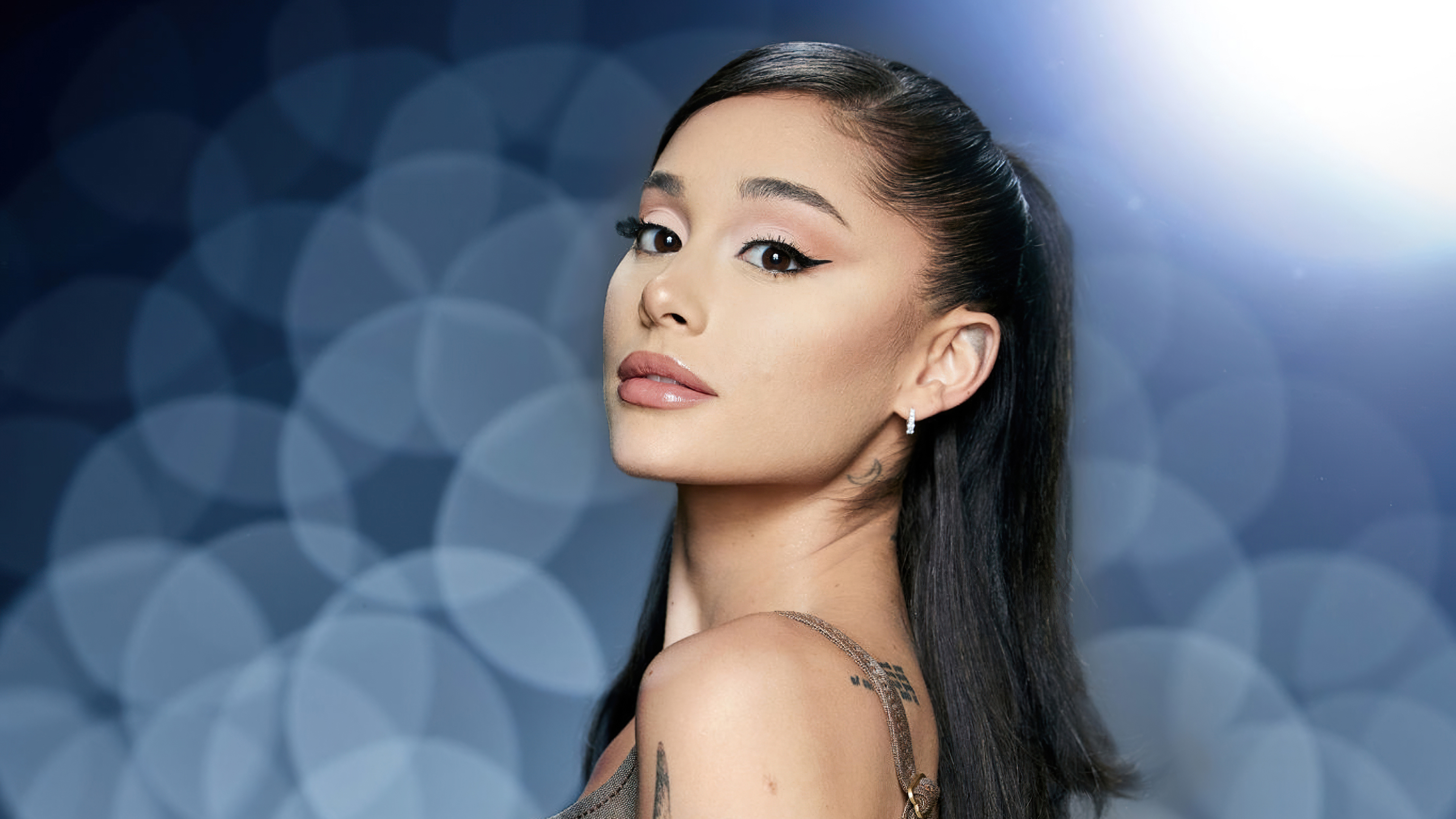 Ariana Grande UHD Wallpapers