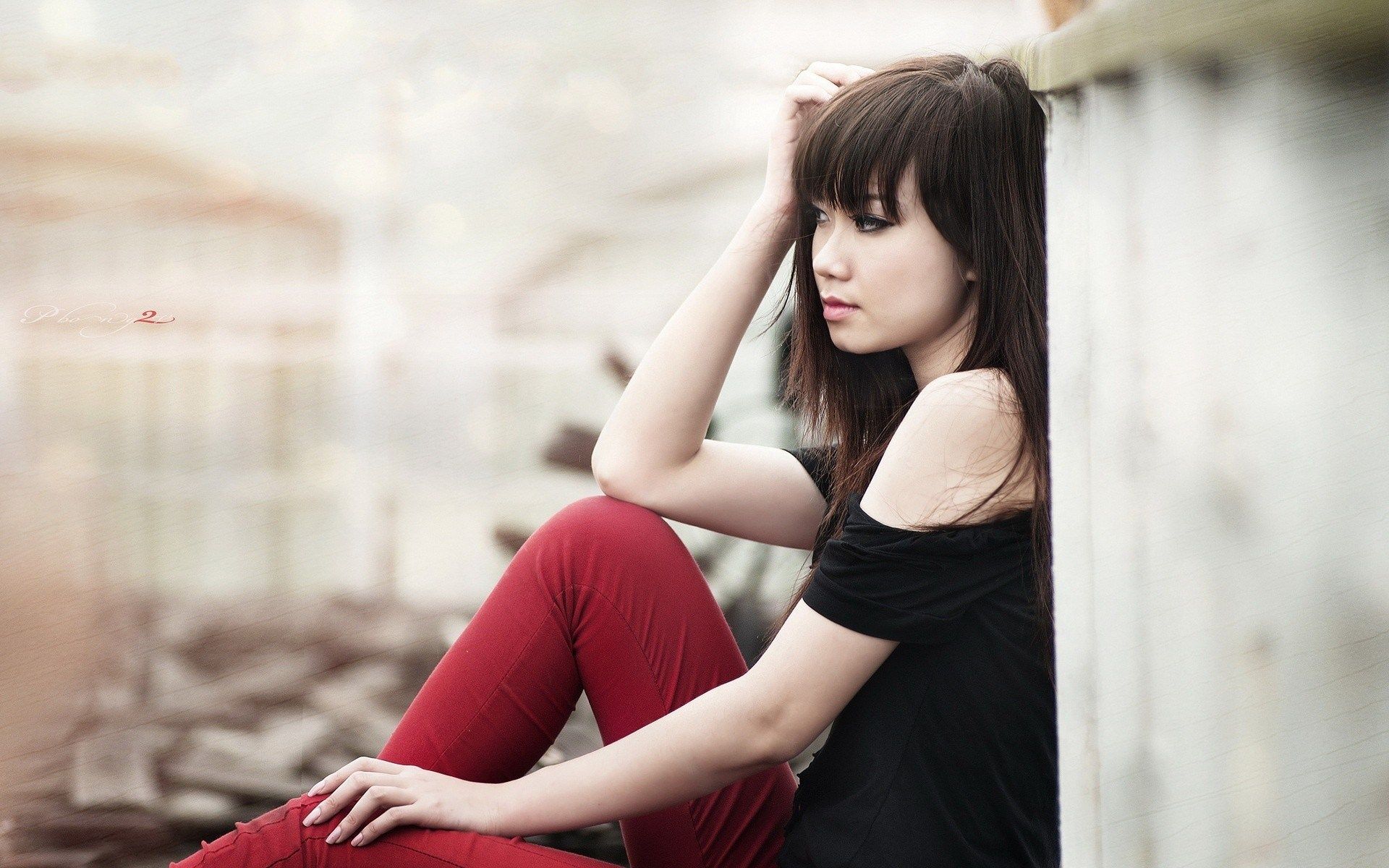 Asian Girl Cute In Black Wallpapers