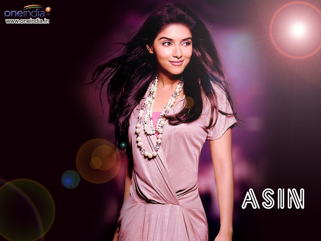 Asin Thottumkal Wallpapers