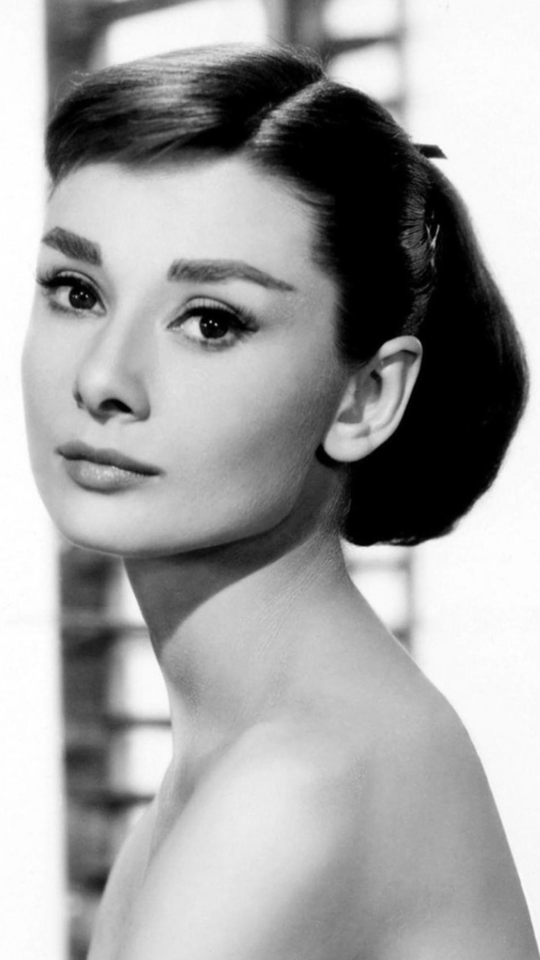 Audrey Hepburn Wallpapers