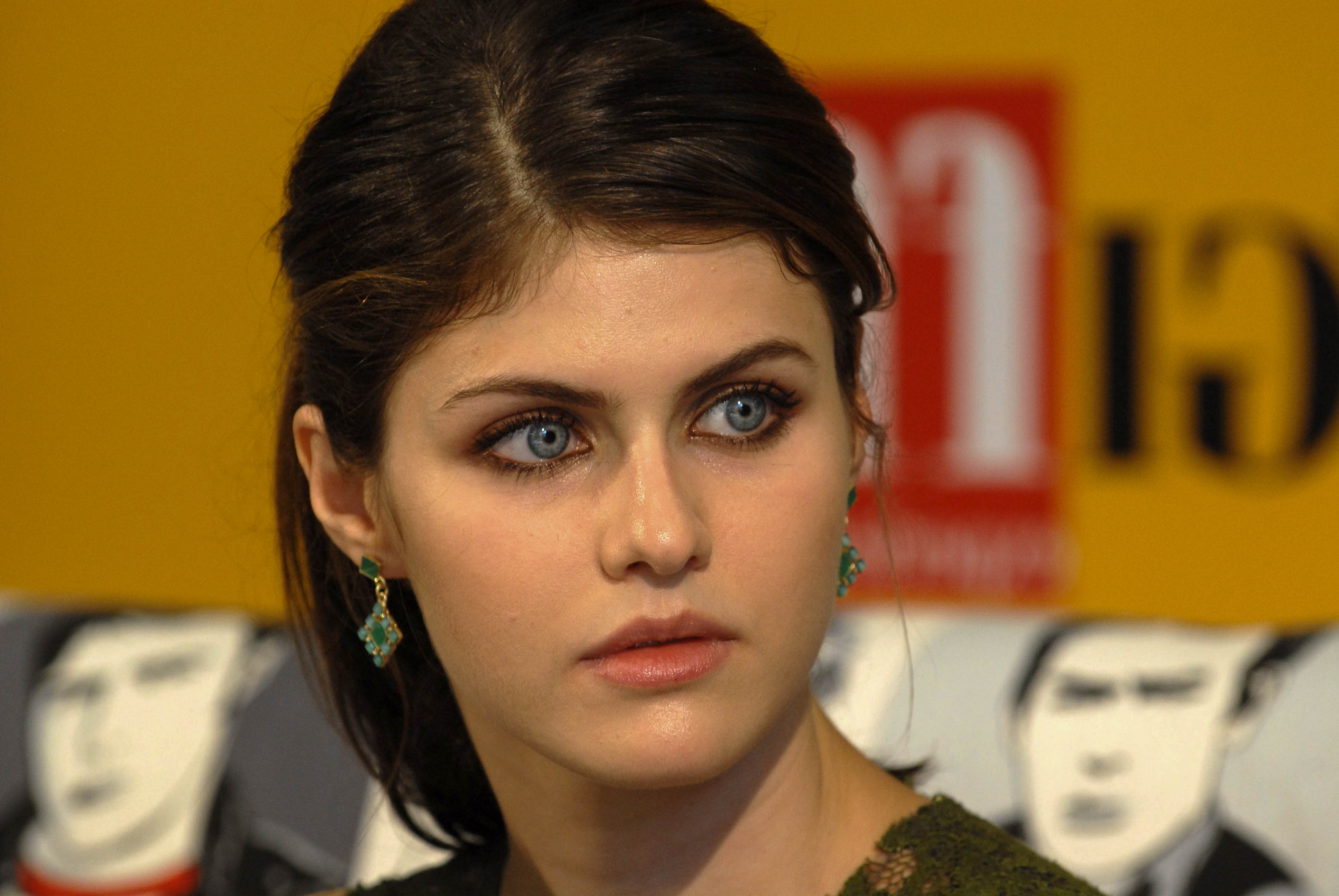 Beautiful Alexandra Daddario Marie Claires Fresh Faces Photoshoot Wallpapers