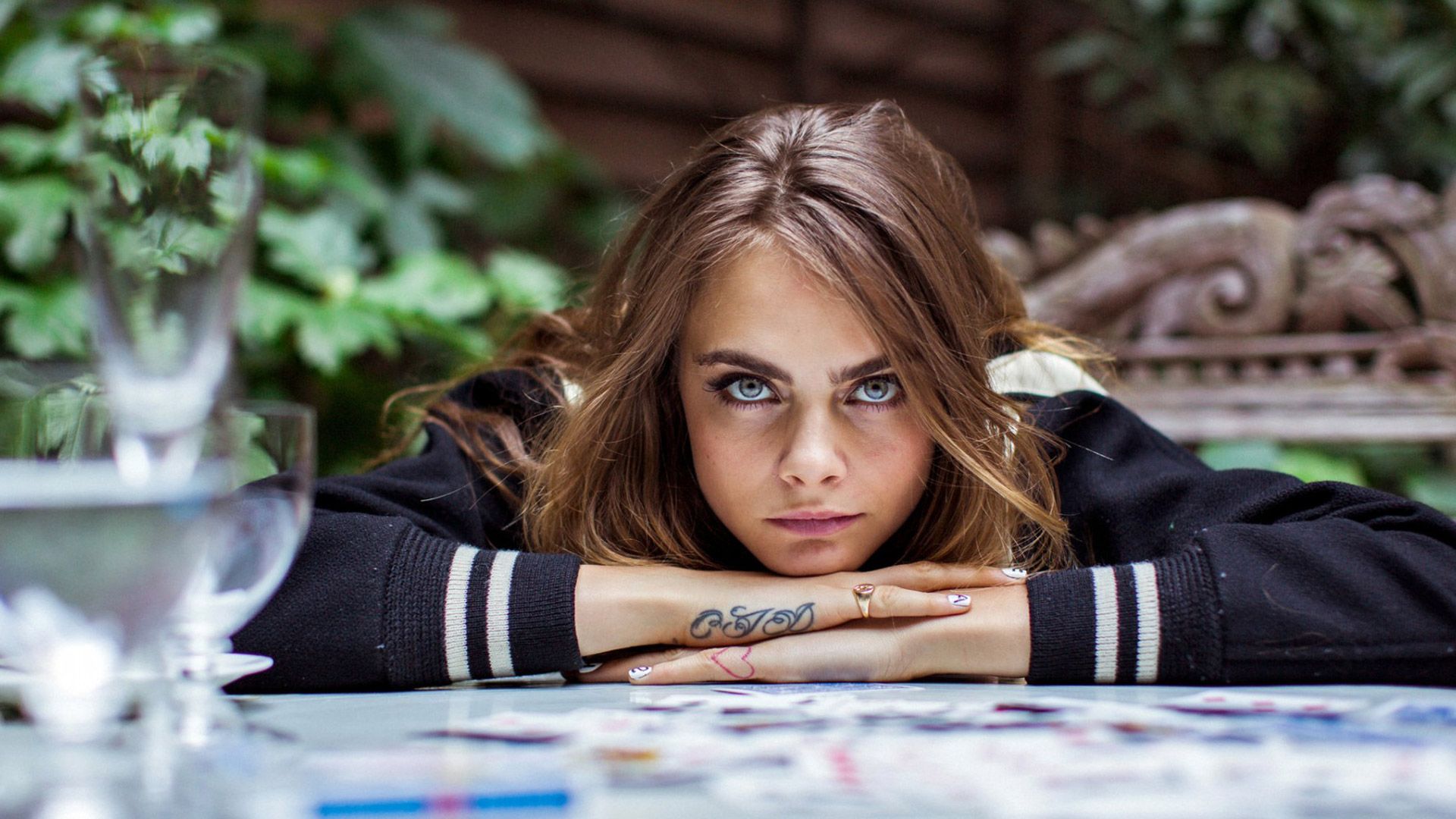 Beautiful Cara Delevingne 2017 Wallpapers