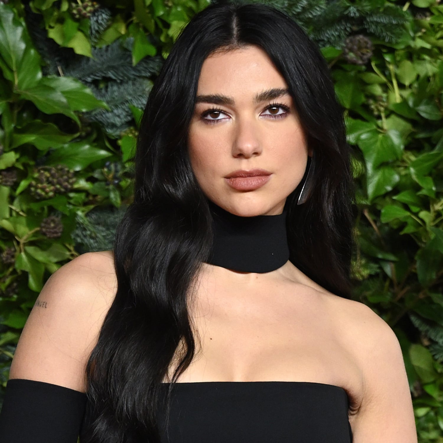 Beautiful Dua Lipa Long Hair Wallpapers