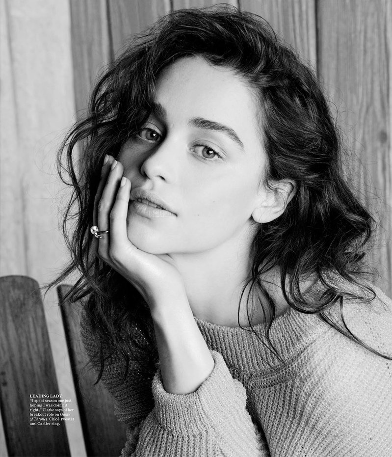 Beautiful Emilia Clarke Monochrome Wallpapers