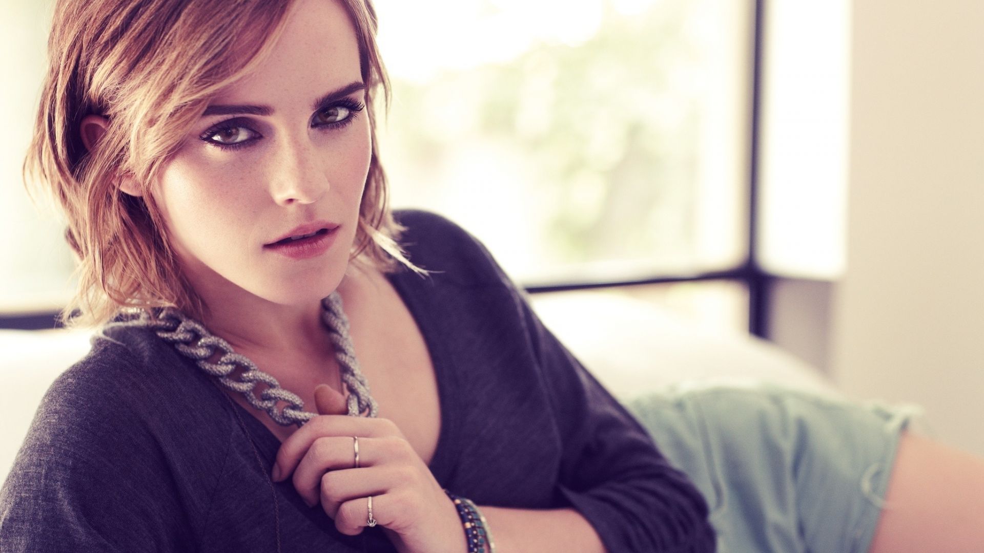 Beautiful Emma Watson Wallpapers