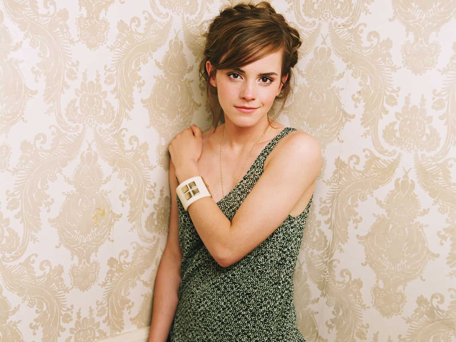 Beautiful Emma Watson Photoshoot Wallpapers