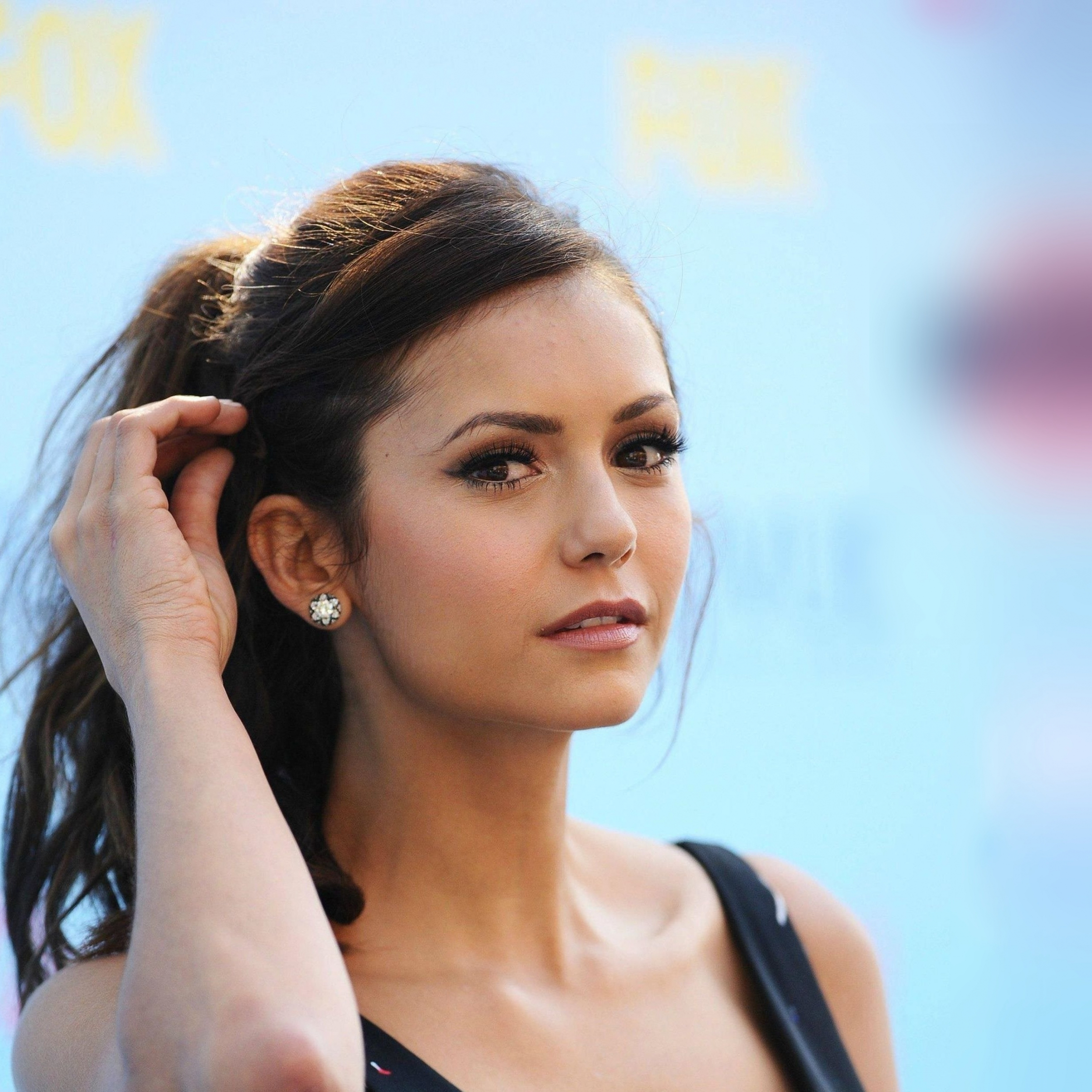 Beautiful Nina Dobrev Wallpapers