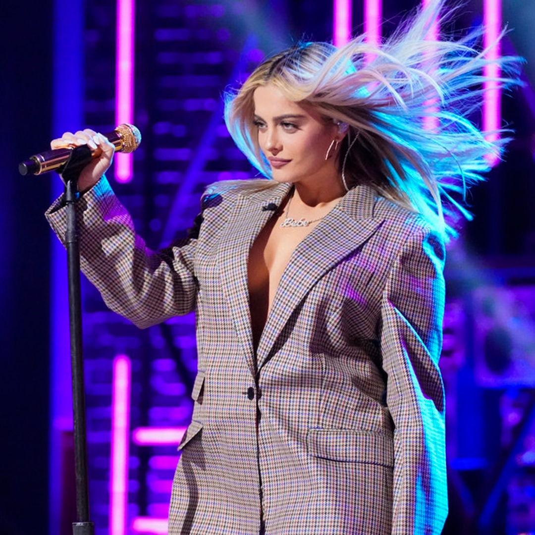 Bebe Rexha Live Performace Wallpapers