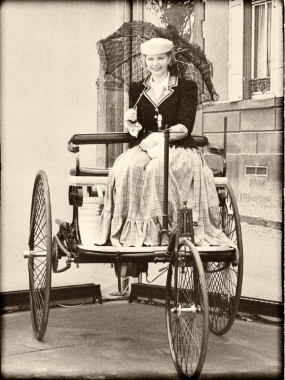 Bertha Benz Wallpapers