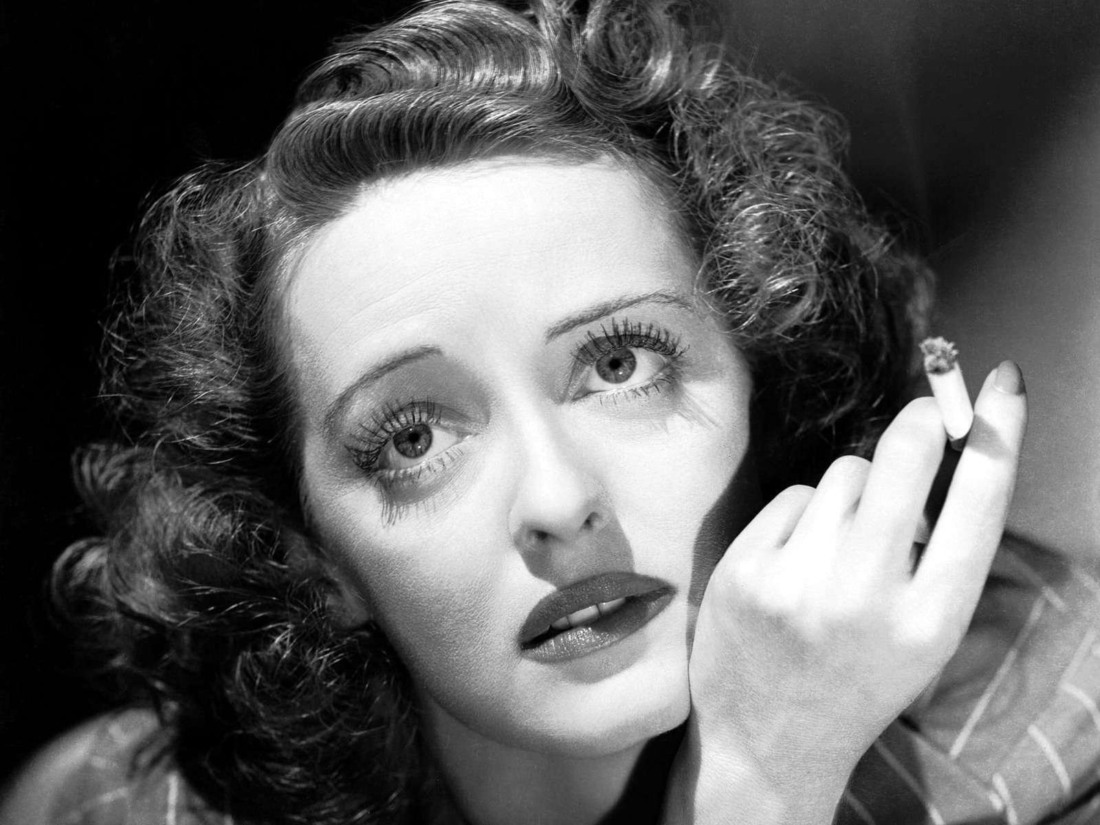 Bette Davis Wallpapers