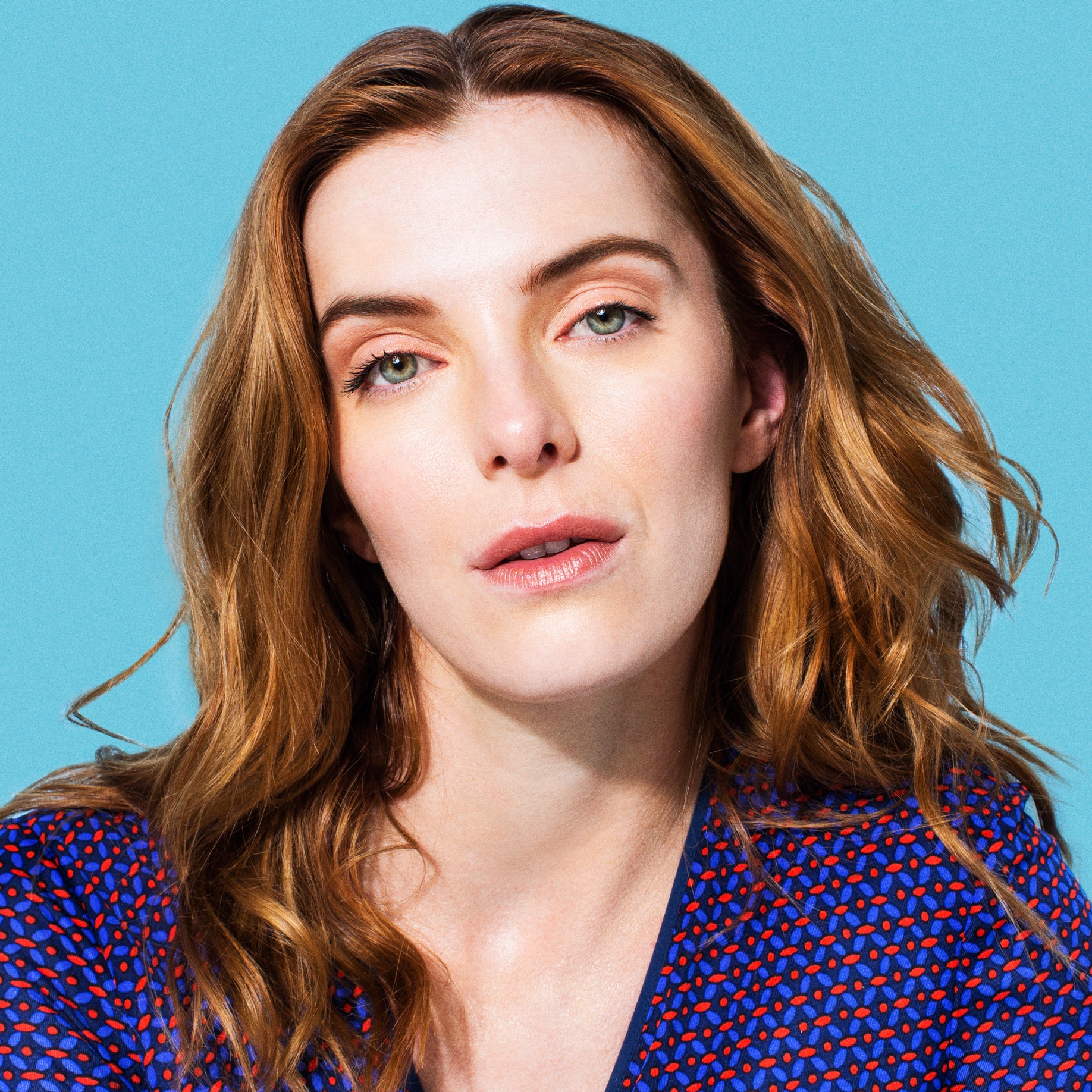 Betty Gilpin Wallpapers