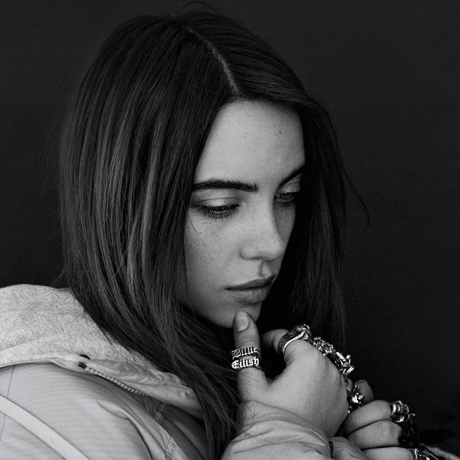 Billie Eilish Black and White Wallpapers