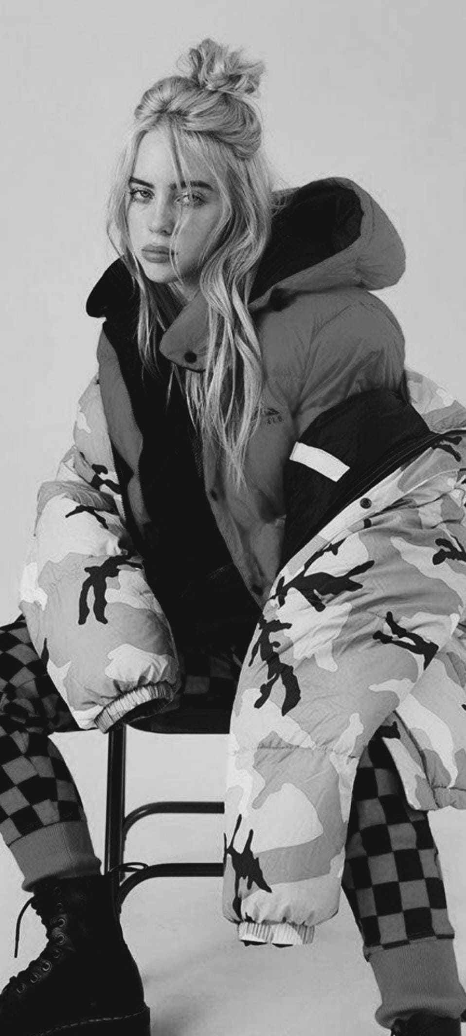 Billie Eilish Black and White Wallpapers