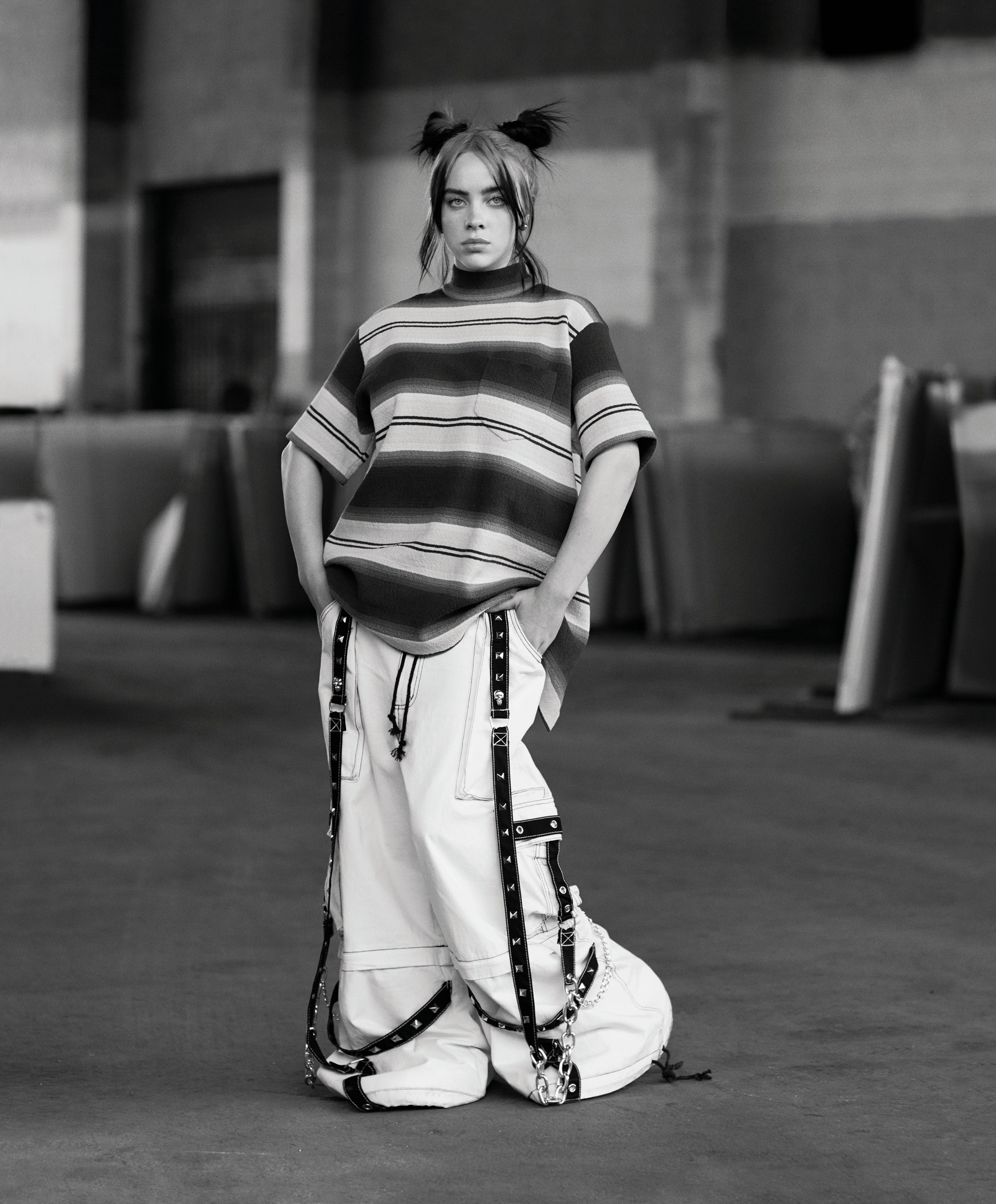 Billie Eilish Black and White 2020 Wallpapers