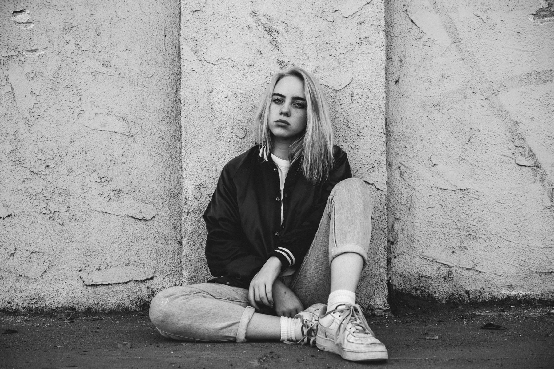 Billie Eilish Monochrome Wallpapers