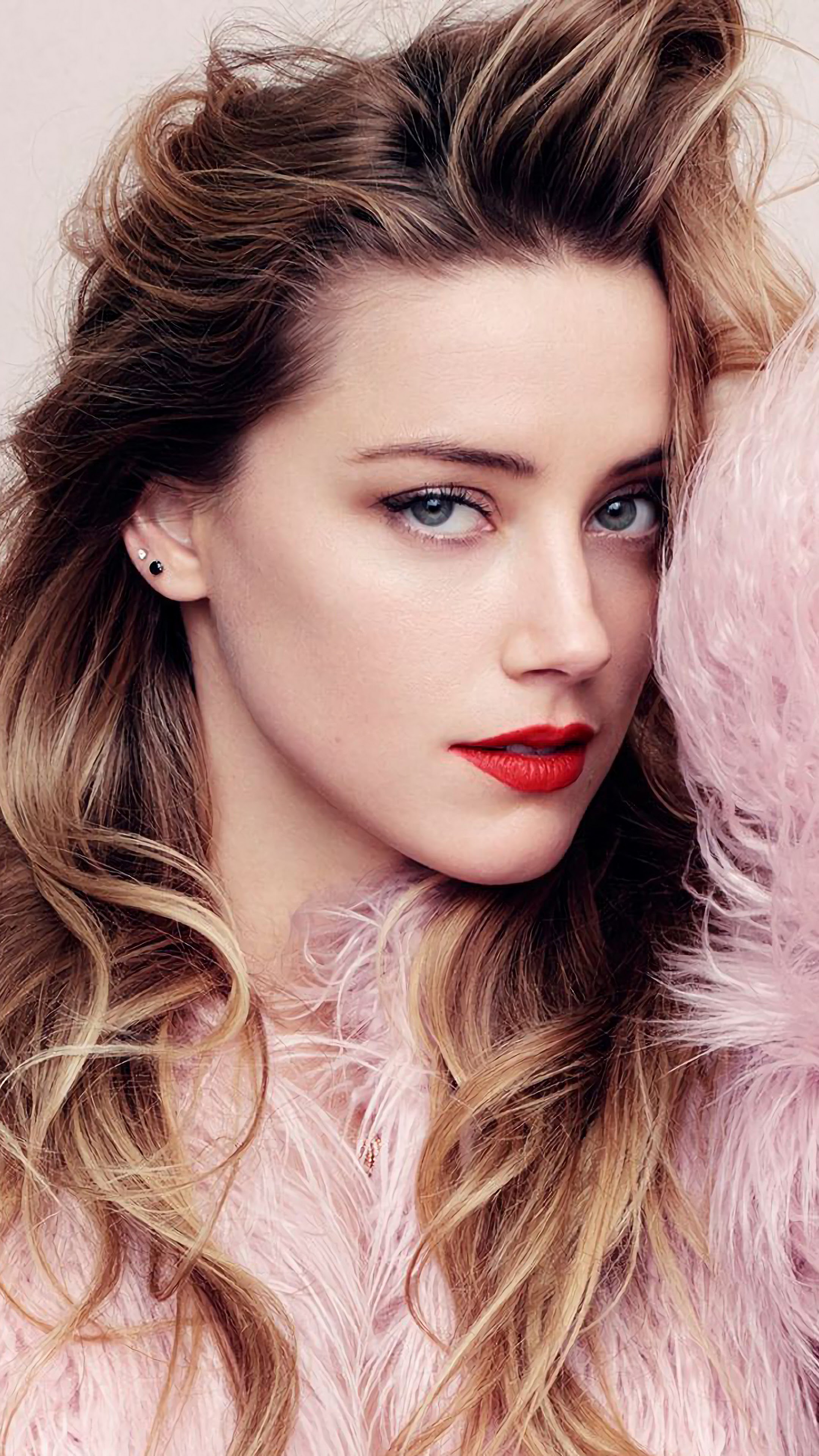 Blond Amber Heard Green Eyes Wallpapers