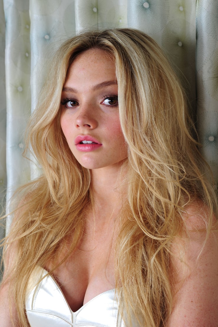 Blonde Natalie Alyn Lind Wallpapers